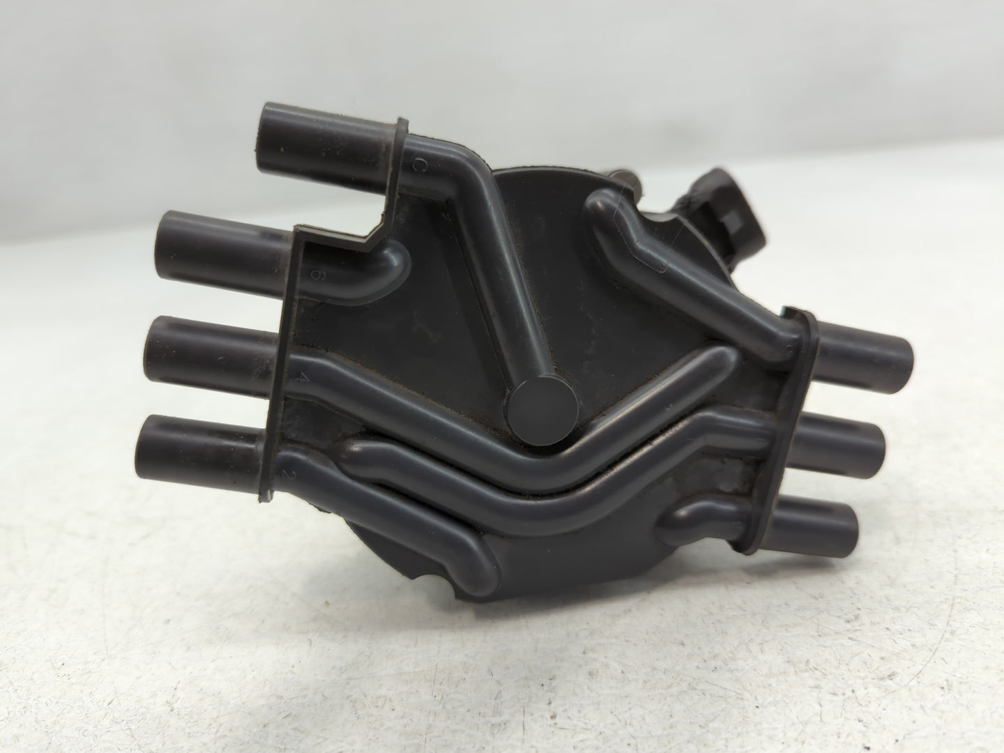 1997 Chevrolet 1500 Engine Ignition Distributor OEM Fits Fits 1996 1998 1999 2000 2001 2002 2003 2004 2005 2006 2007 OEM Use
