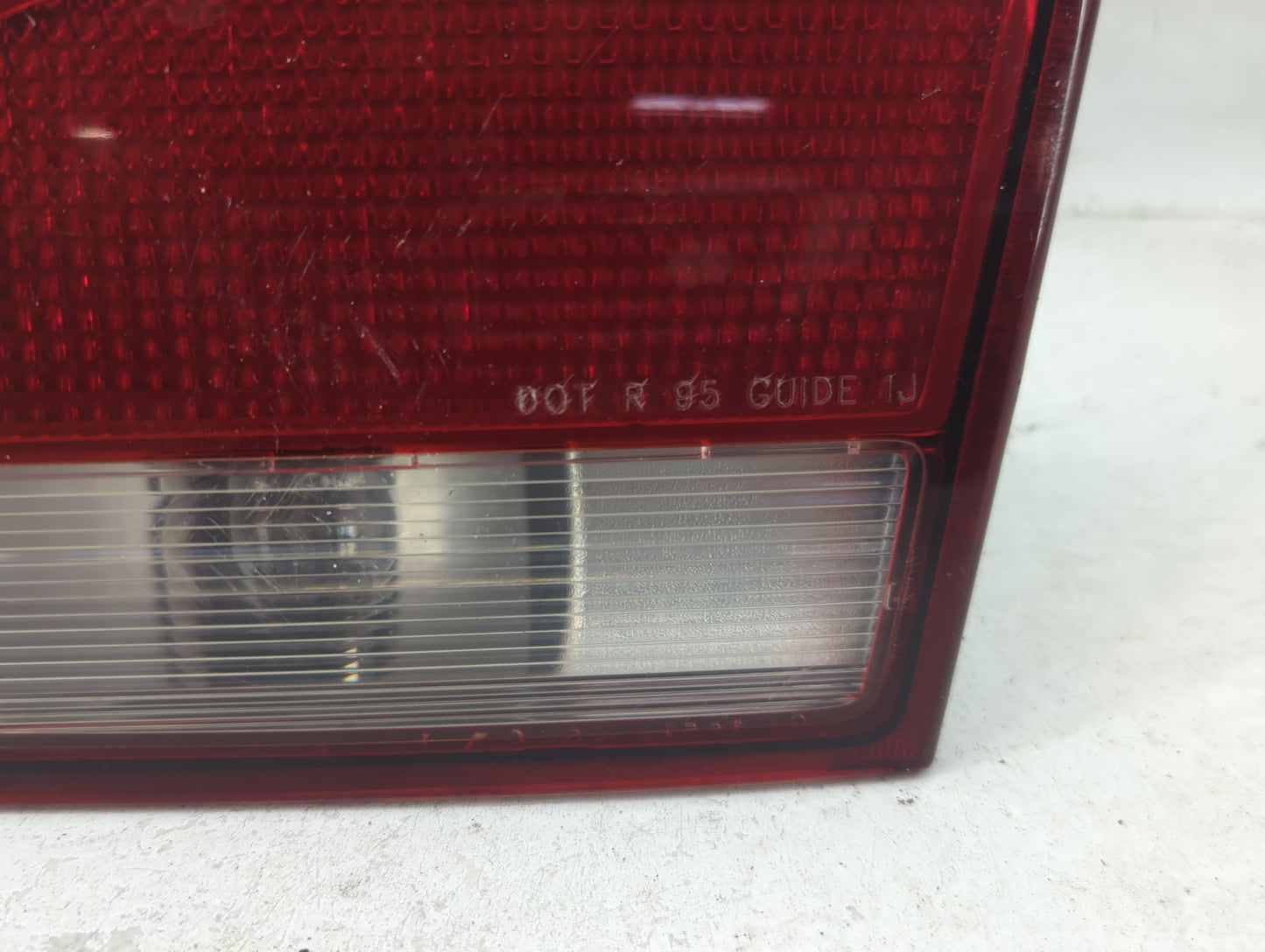 1995-1999 Chevrolet Cavalier Tail Light Assembly Passenger Right OEM P/N:16519344 Fits Fits 1995 1996 1997 1998 1999 OEM Use