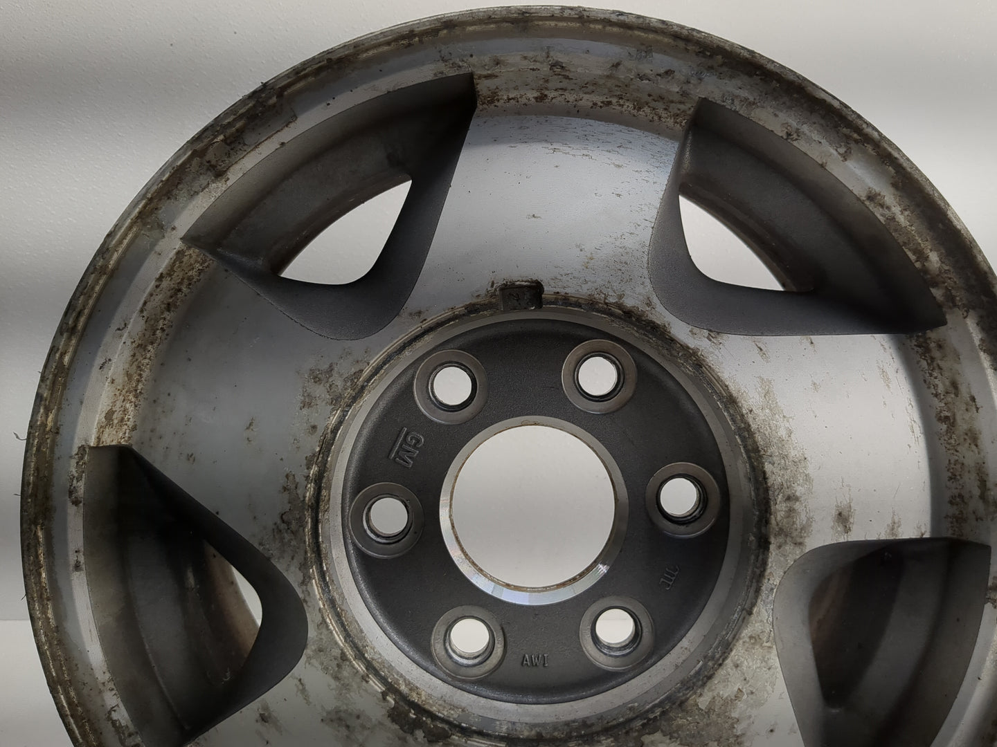 Chevrolet K1500 Oem Wheel Rim 1168077 - Oemusedautoparts1.com