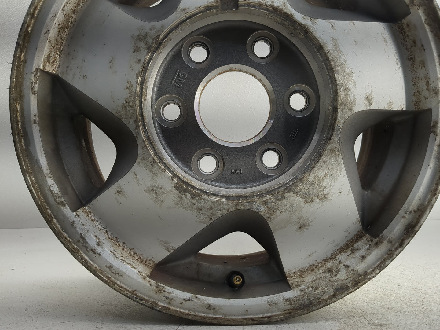 Chevrolet K1500 Oem Wheel Rim 1168077 - Oemusedautoparts1.com