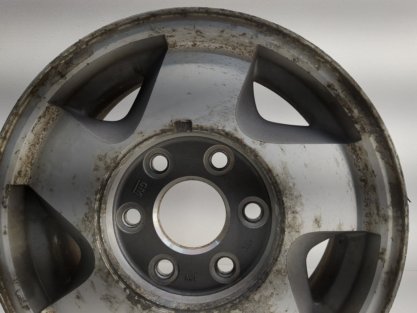 Chevrolet K1500 Oem Wheel Rim 1168077 - Oemusedautoparts1.com