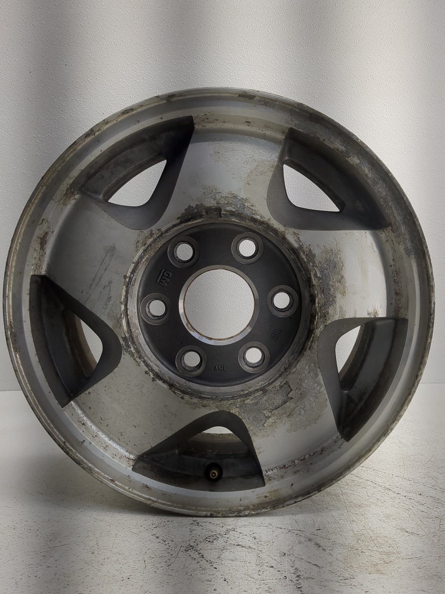 Chevrolet K1500 Oem Wheel Rim 1168078 - Oemusedautoparts1.com