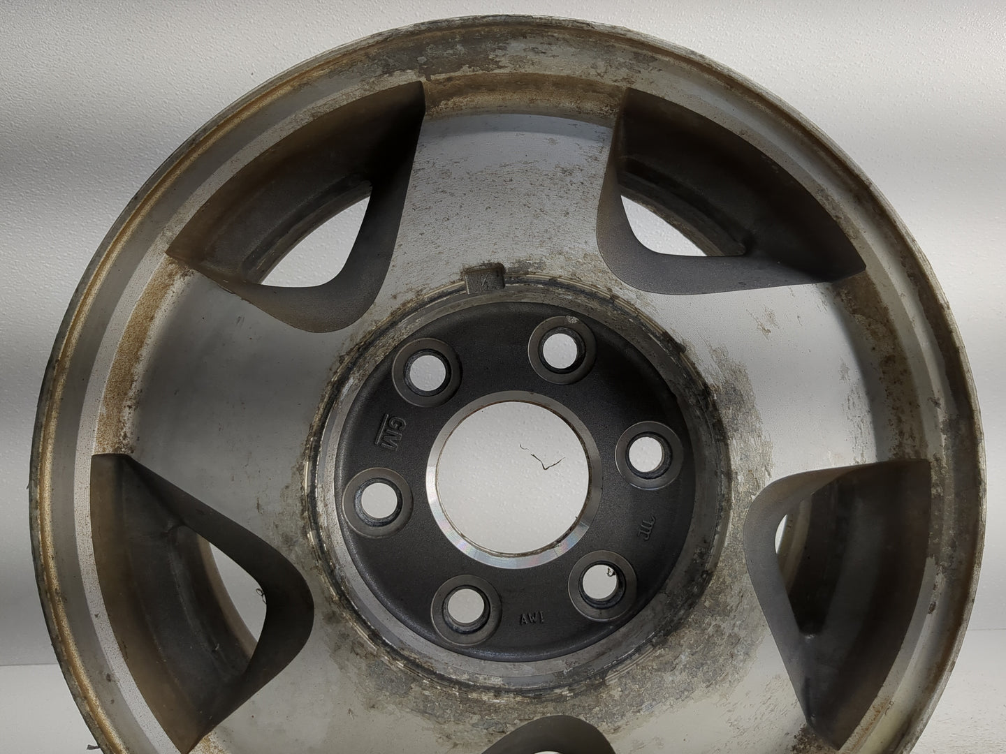 Chevrolet K1500 Oem Wheel Rim 1168079 - Oemusedautoparts1.com