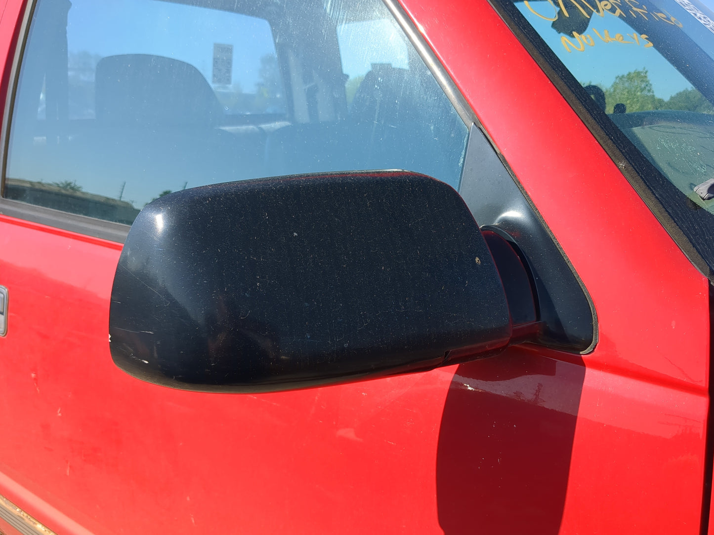 1997 Chevrolet K1500 Side Mirror Replacement Passenger Right View Door Mirror Fits OEM Used Auto Parts - Oemusedautoparts1.c
