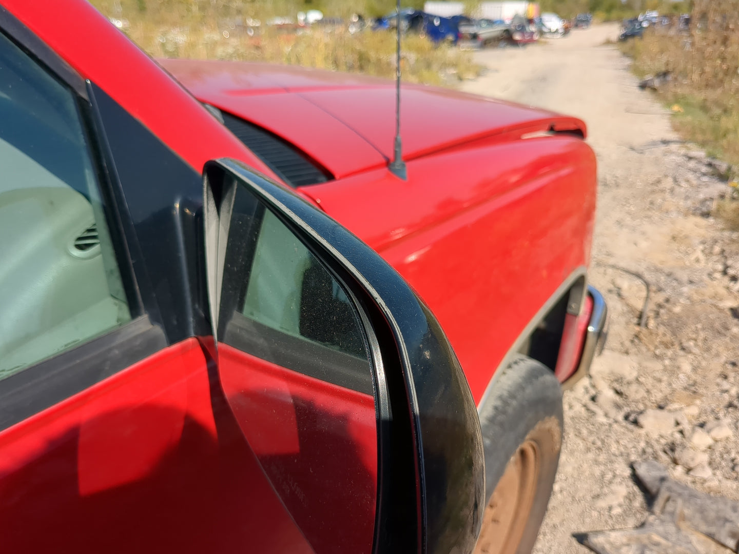 1997 Chevrolet K1500 Side Mirror Replacement Passenger Right View Door Mirror Fits OEM Used Auto Parts - Oemusedautoparts1.c