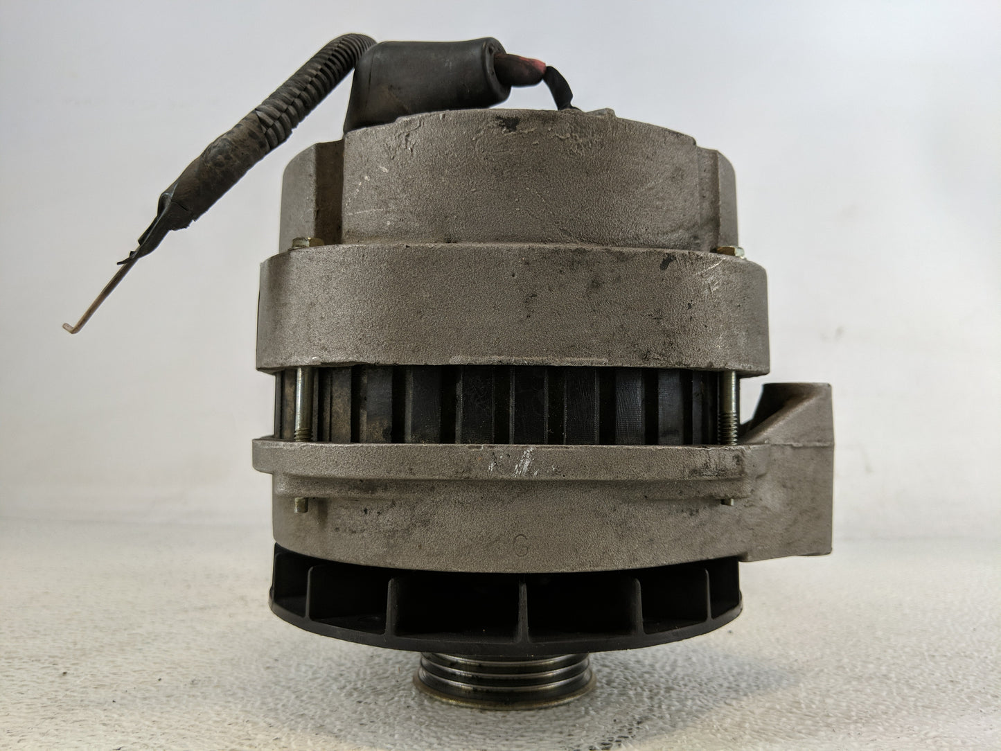 1997 Chevrolet K1500 Alternator Replacement Generator Charging Assembly Engine OEM Fits Fits 1996 1998 1999 2000 OEM Used Au