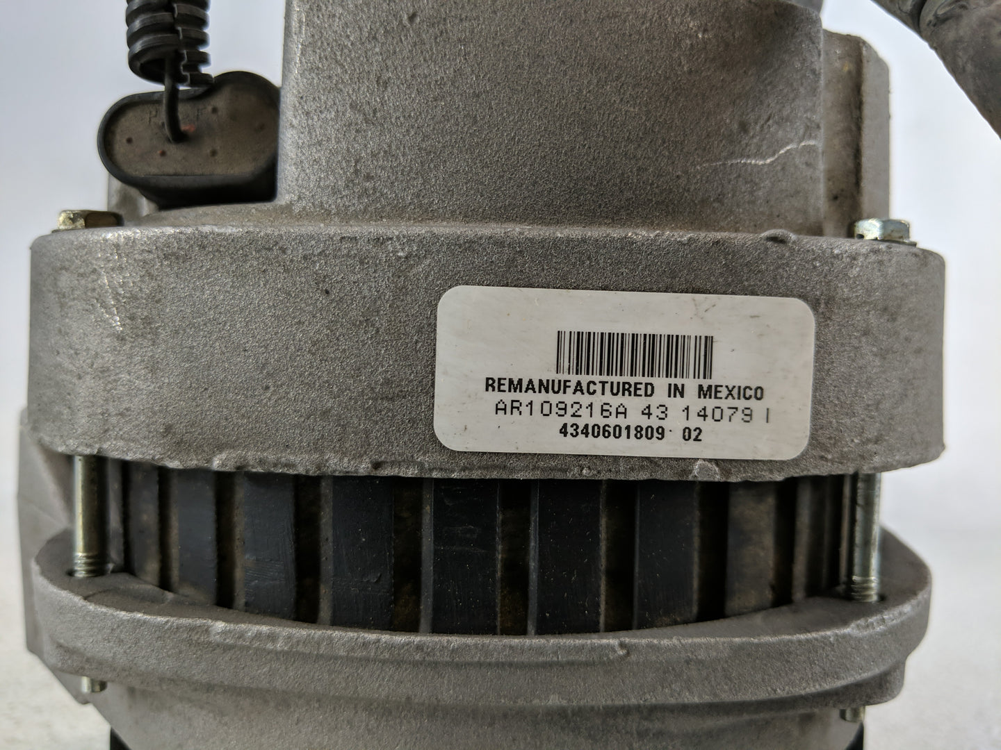 1997 Chevrolet K1500 Alternator Replacement Generator Charging Assembly Engine OEM Fits Fits 1996 1998 1999 2000 OEM Used Au