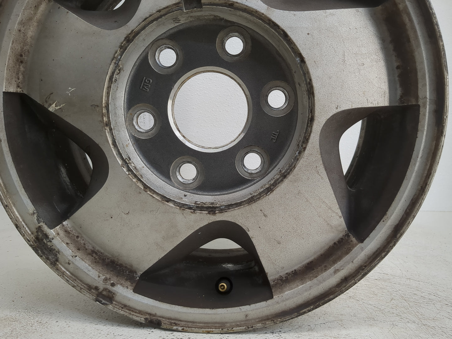 Chevrolet K1500 Oem Wheel Rim - Oemusedautoparts1.com