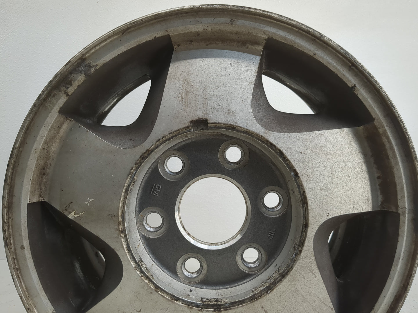 Chevrolet K1500 Oem Wheel Rim 1227726 - Oemusedautoparts1.com