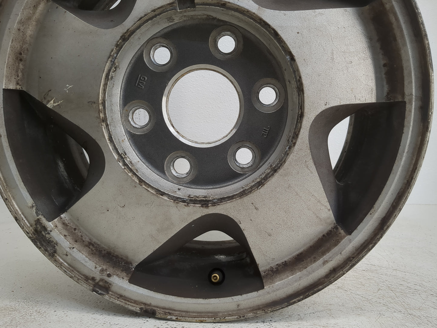 Chevrolet K1500 Oem Wheel Rim 1227726 - Oemusedautoparts1.com