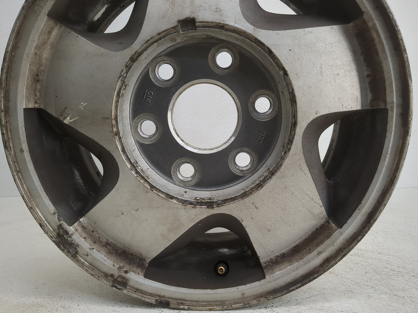 Chevrolet K1500 Oem Wheel Rim 1227726 - Oemusedautoparts1.com