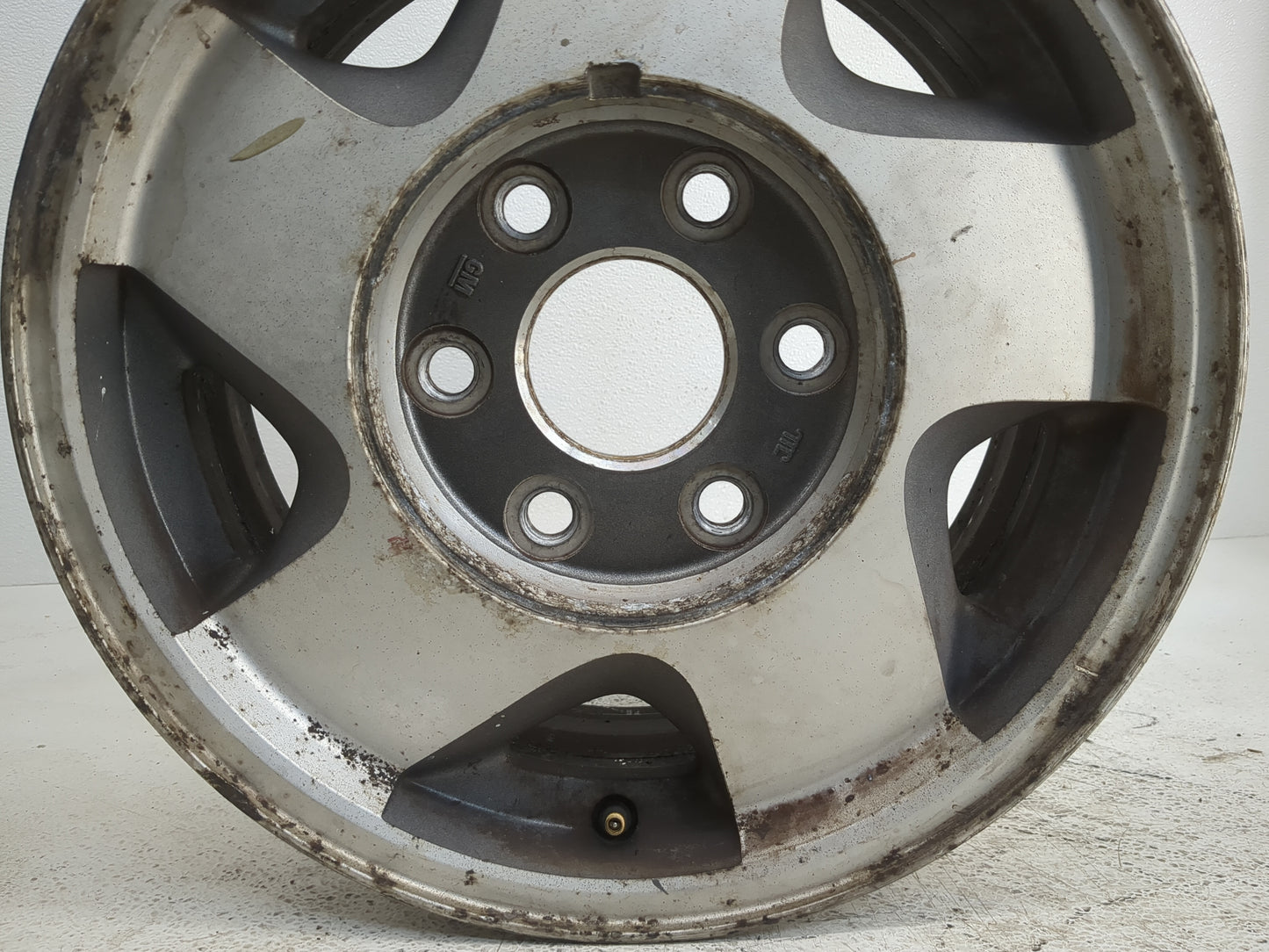 Chevrolet K1500 Oem Wheel Rim 1227729 - Oemusedautoparts1.com