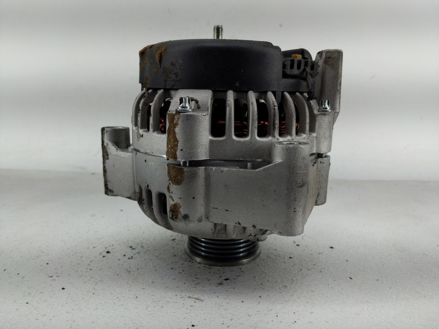 1997 Chevrolet K1500 Alternator Replacement Generator Charging Assembly Engine OEM Fits Fits 1996 1998 1999 2000 OEM Used Au