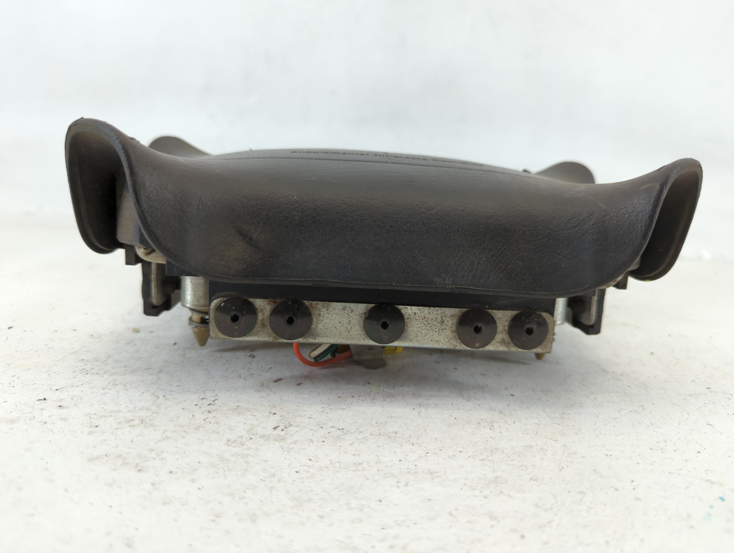 1996-1997 Chevrolet S10 Air Bag Driver Left Steering Wheel Mounted - Oemusedautoparts1.com