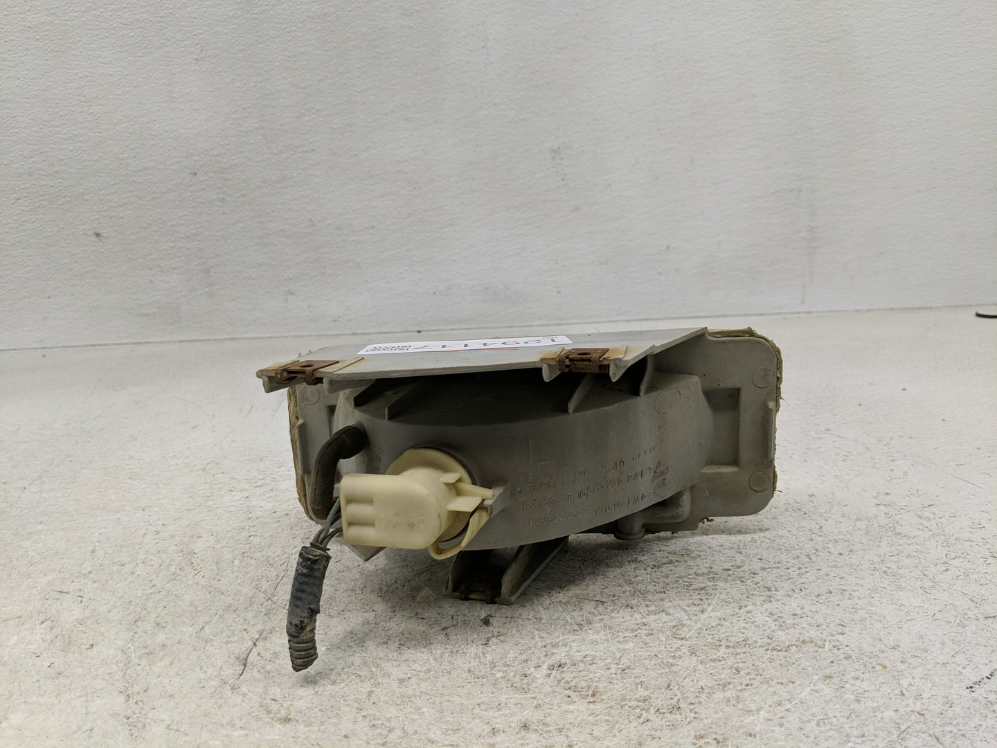 Chevrolet S10 Blazer Driver Left Oem Front Light Lamp - Oemusedautoparts1.com