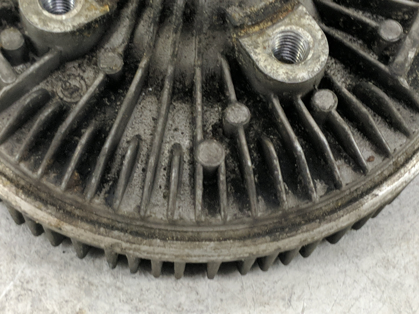 Chevrolet S10 Blazer Radiator Cooling Fan Clutch 1484018 - Oemusedautoparts1.com