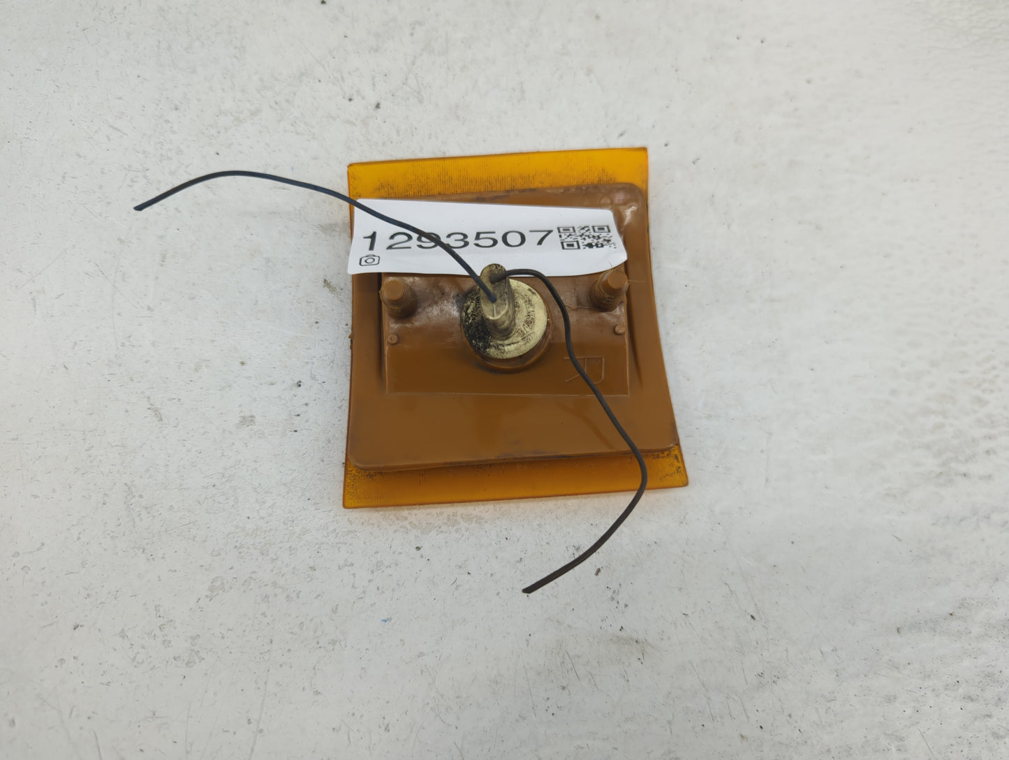 1995-1999 Chevrolet Suburban 1500 Passenger Right Oem Front Light Lamp - Oemusedautoparts1.com
