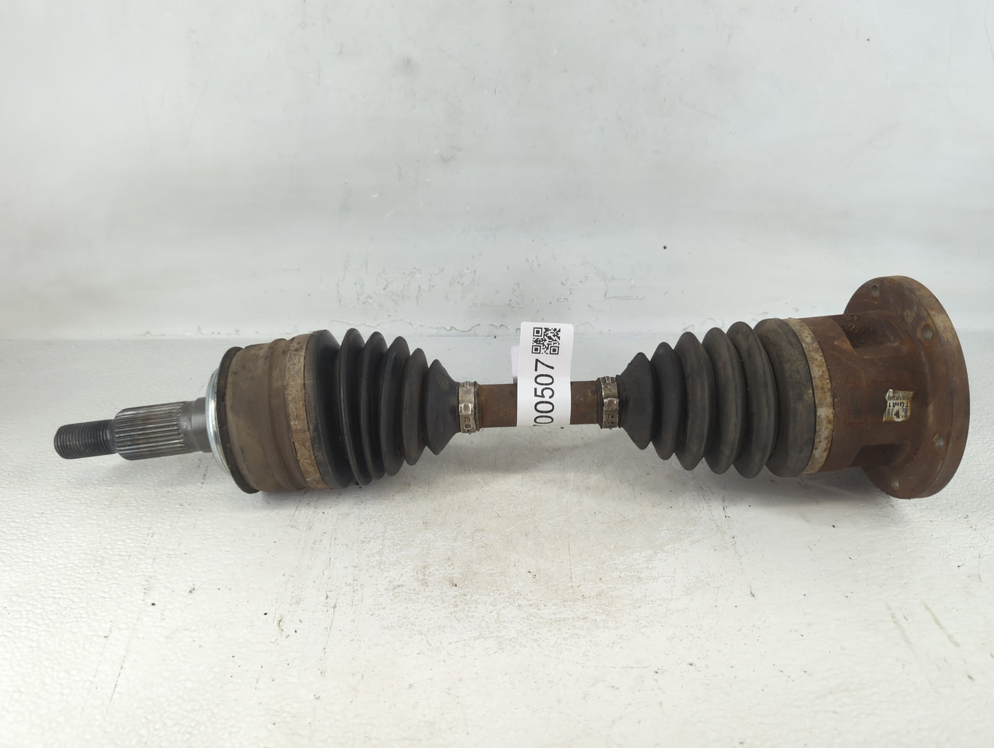 1995-1999 Chevrolet Suburban 1500 Axle Shaft Front Driver Cv C/v - Oemusedautoparts1.com