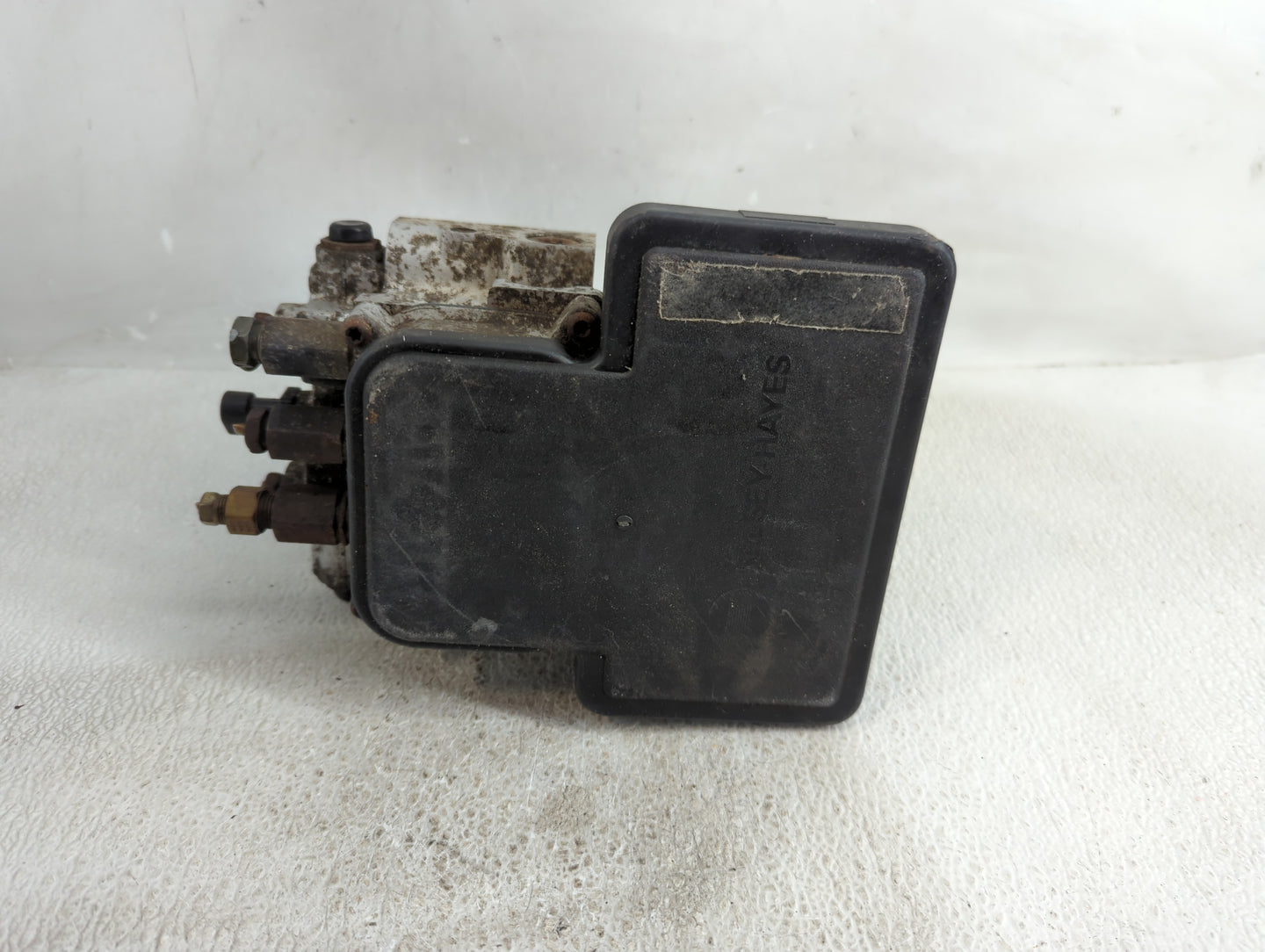 1996-1997 Chevrolet Tahoe ABS Pump Control Module Replacement Fits Fits 1996 1997 OEM Used Auto Parts - Oemusedautoparts1.co