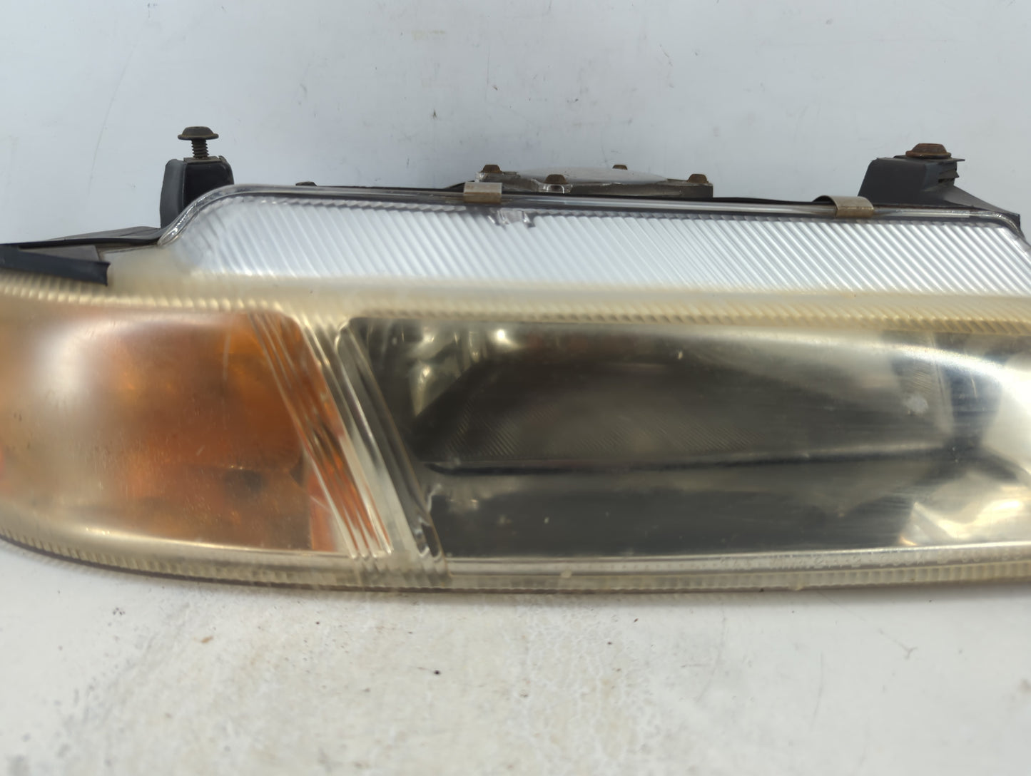 1997-2000 Chrysler Cirrus Passenger Right Oem Head Light Headlight Lamp - Oemusedautoparts1.com
