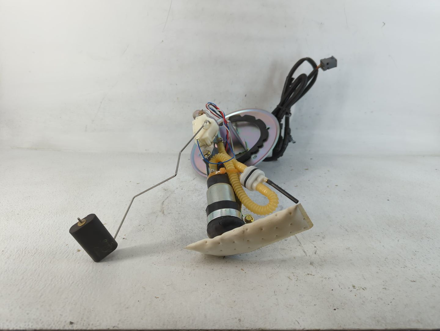 1997-2000 Dodge Caravan Electrical Gas Fuel Pump Assembly - Oemusedautoparts1.com