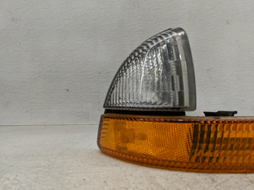 1997-1998 Dodge Dakota Passenger Right Oem Front Light Lamp - Oemusedautoparts1.com
