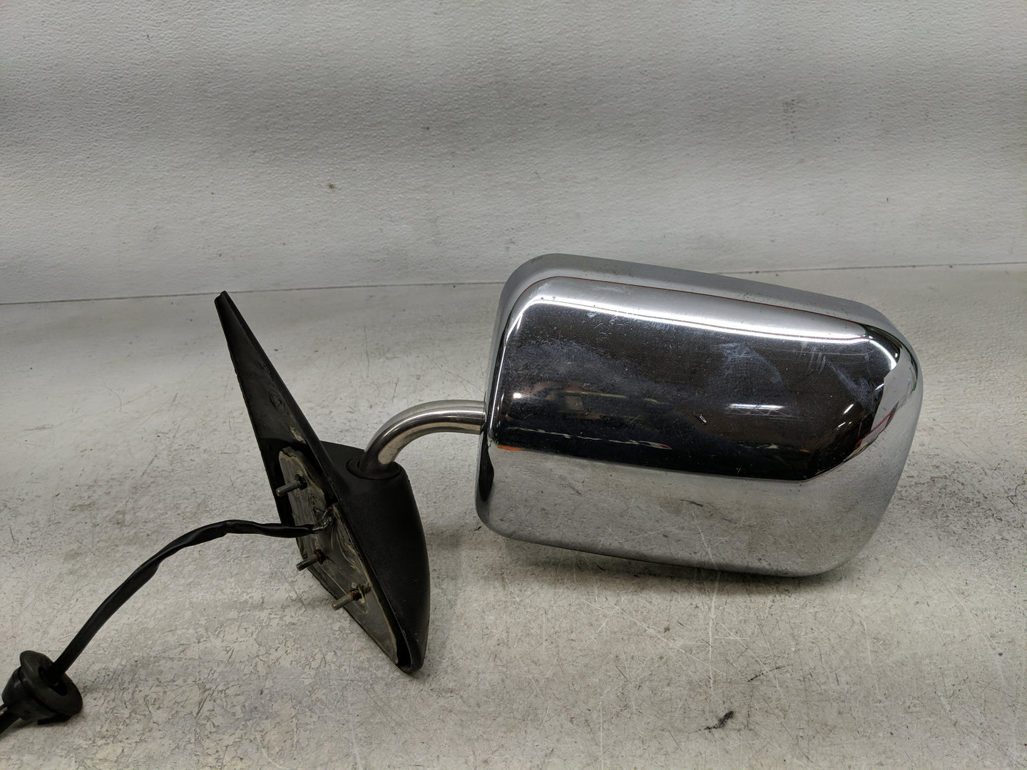 1997 Dodge Dodge 1500 Pickup Driver Side View Mirror - Left Door Mirror OEM Used - Oemusedautoparts1.com