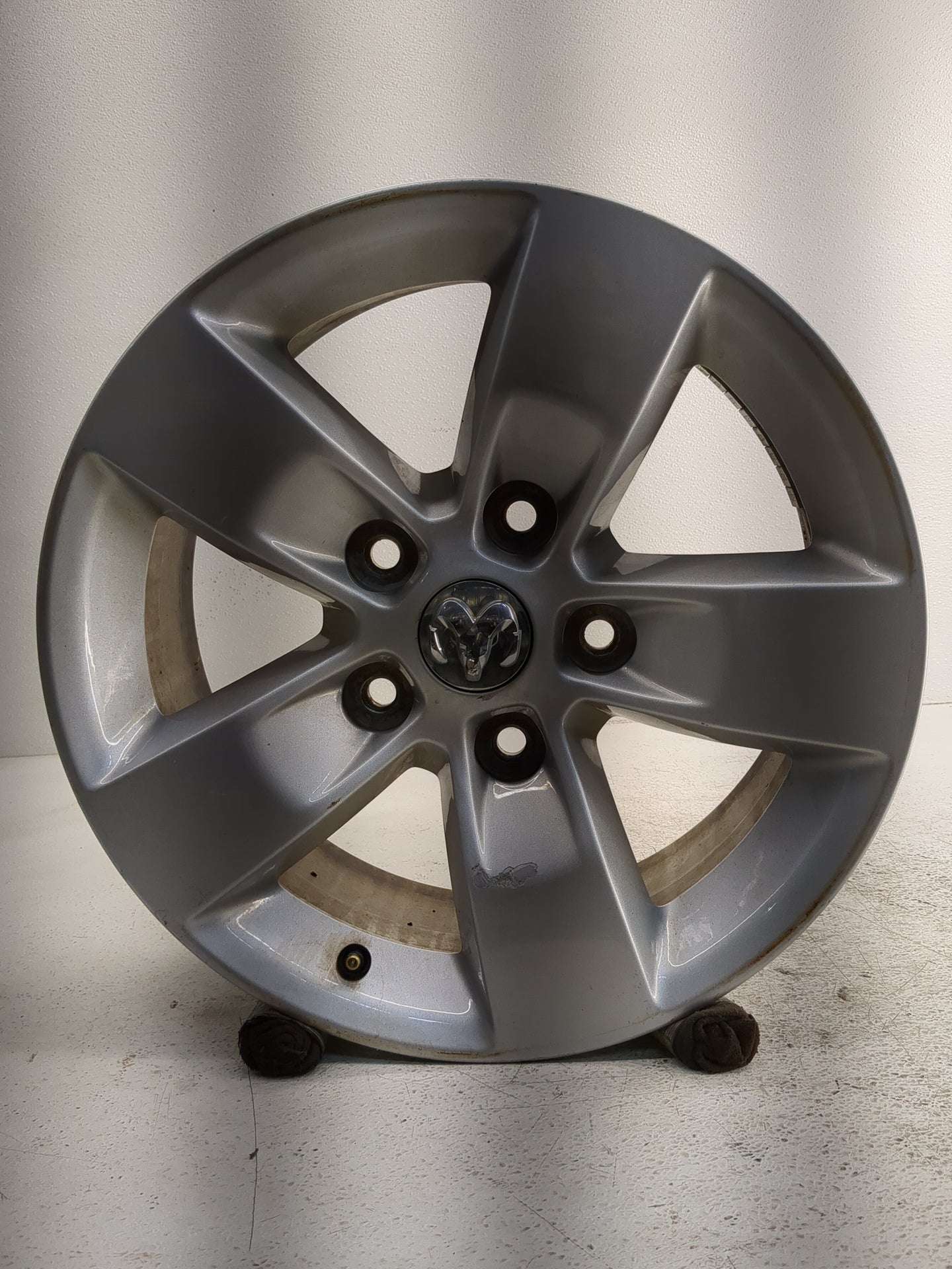1994-2001 Dodge Ram 1500 Oem Wheel Rim 1229481 - Oemusedautoparts1.com