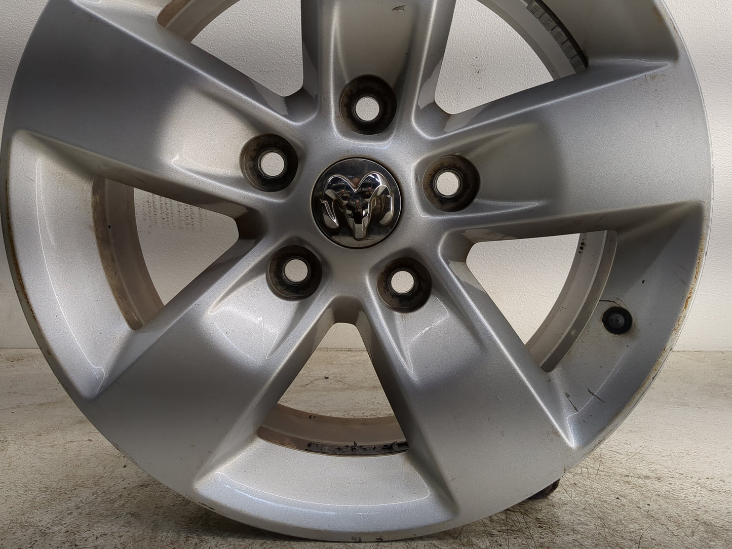1994-2001 Dodge Ram 1500 Oem Wheel Rim 1229484 - Oemusedautoparts1.com