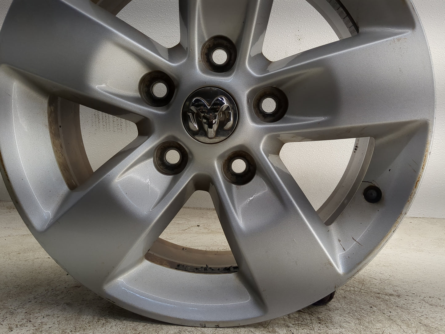1994-2001 Dodge Ram 1500 Oem Wheel Rim 1229484 - Oemusedautoparts1.com
