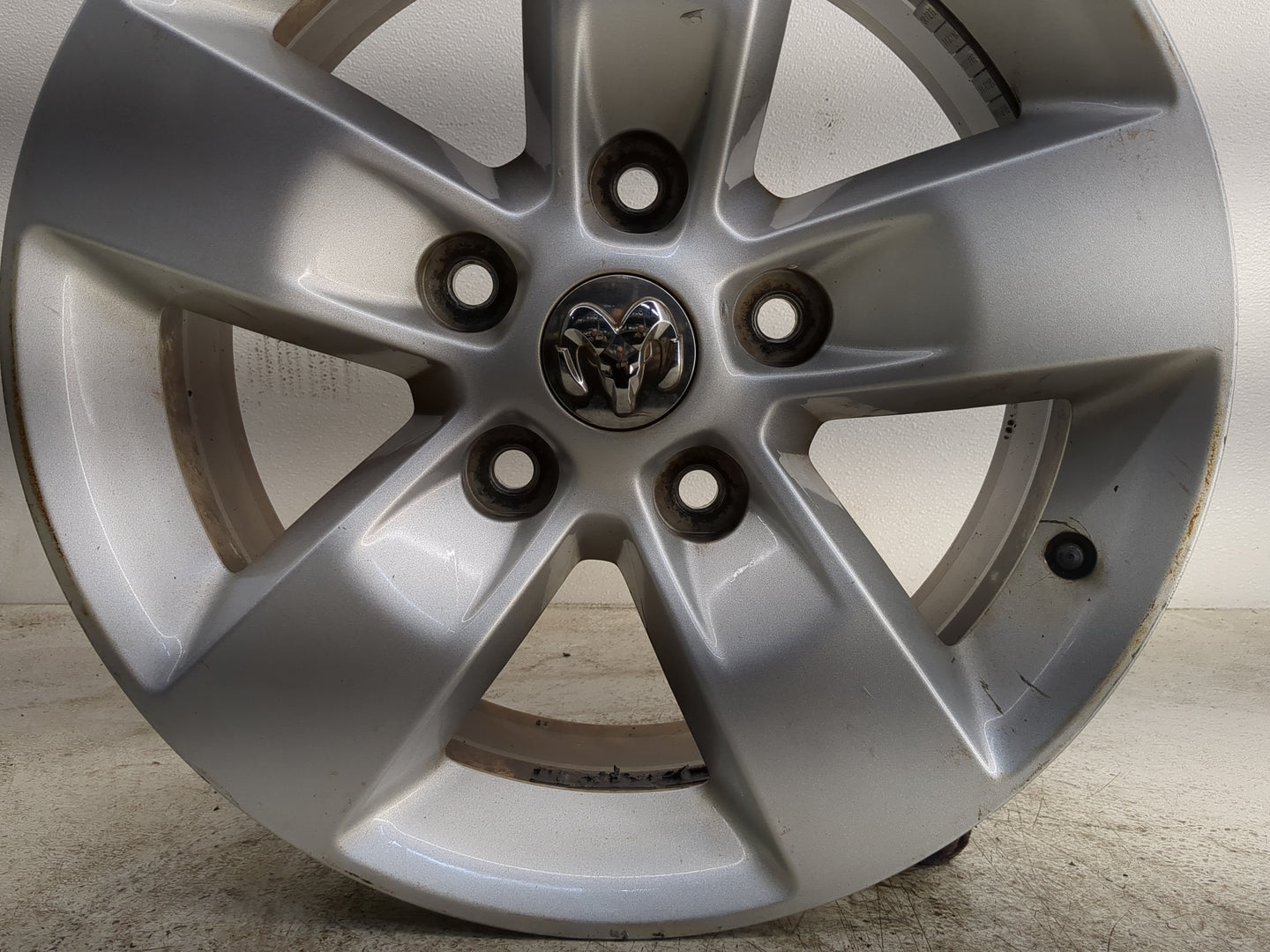 1994-2001 Dodge Ram 1500 Oem Wheel Rim 1229484 - Oemusedautoparts1.com
