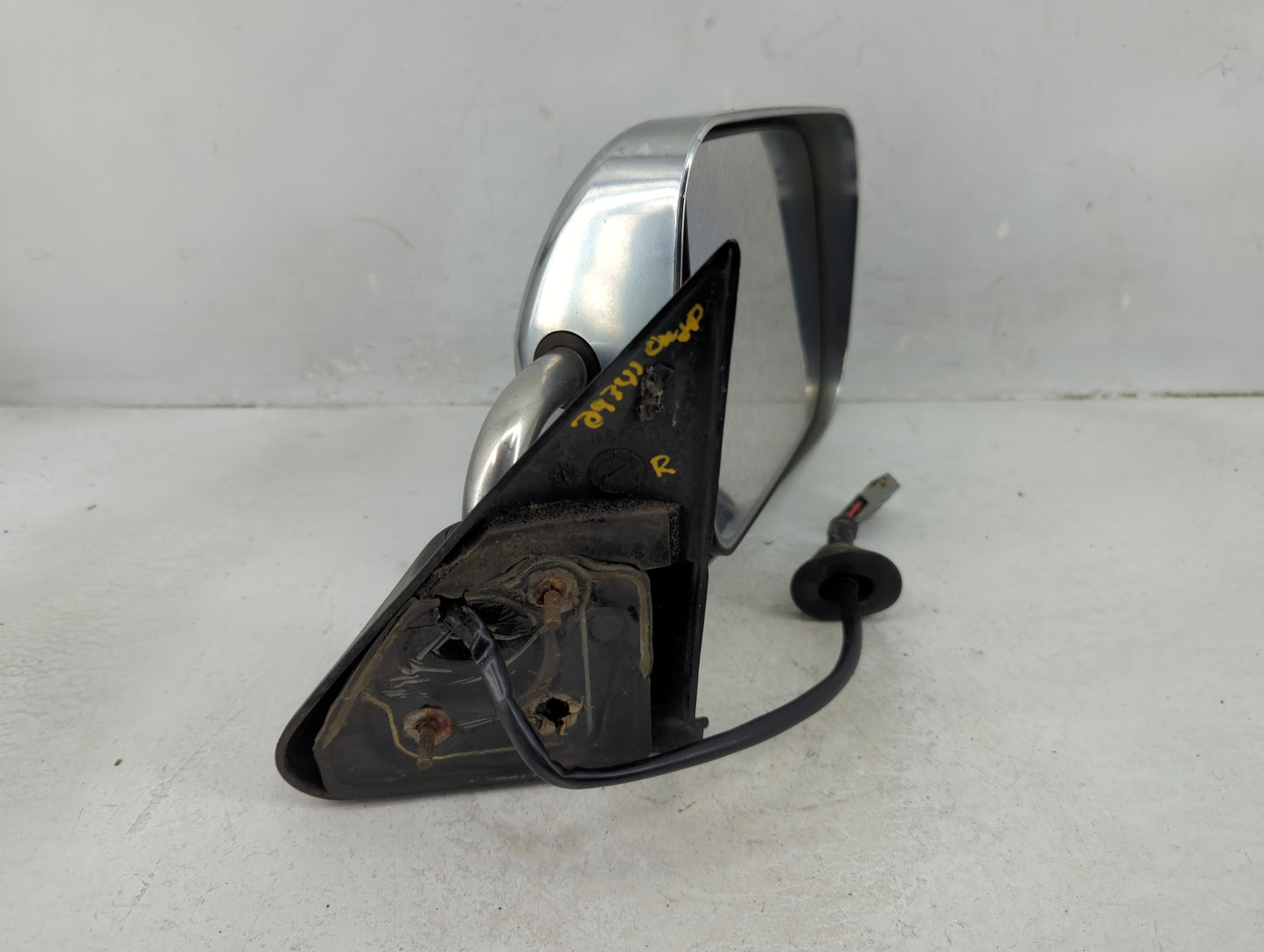 1994-1997 Dodge Ram 1500 Passenger Side View Mirror - Right Door Mirror OEM Used - Oemusedautoparts1.com