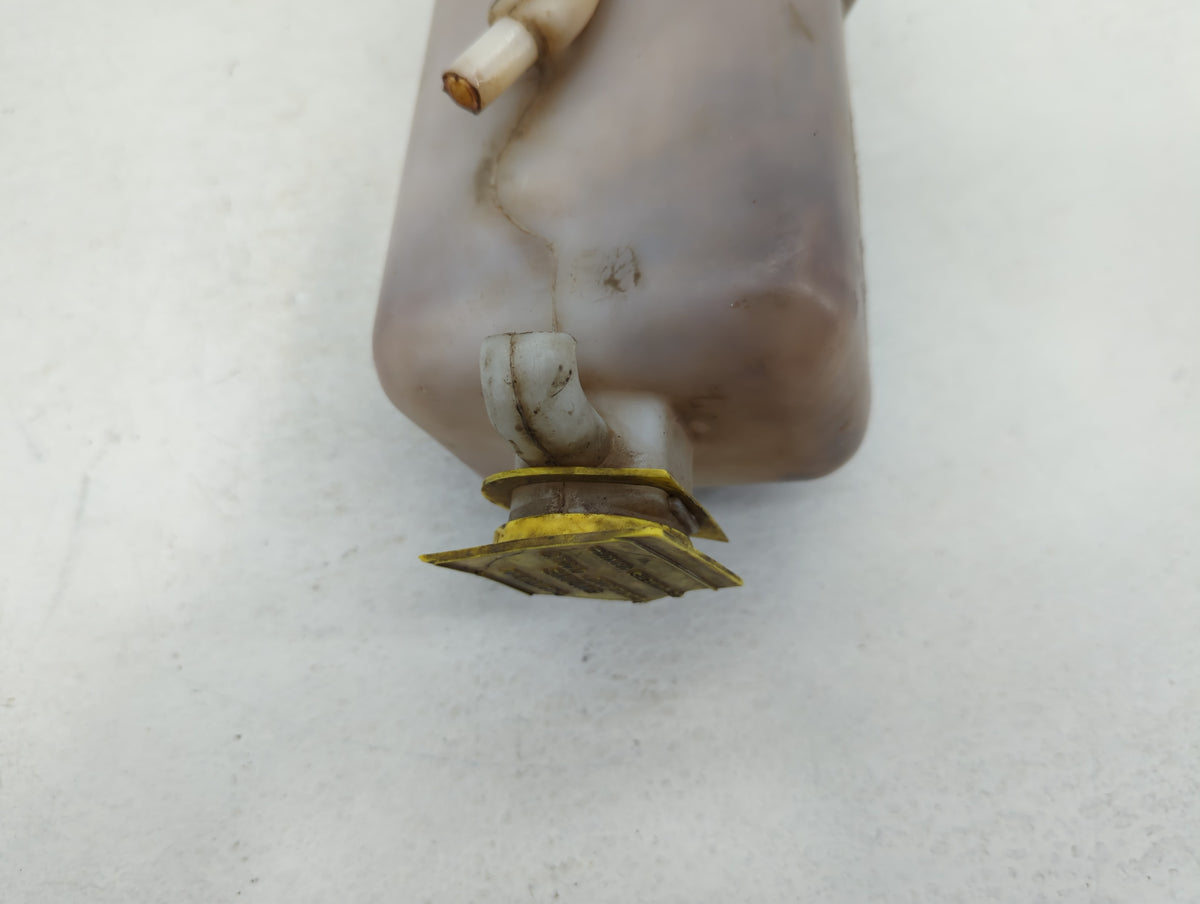 1997 Dodge Ram 1500 Windshield Washer Fluid Reservoir Bottle Oem - Oemusedautoparts1.com