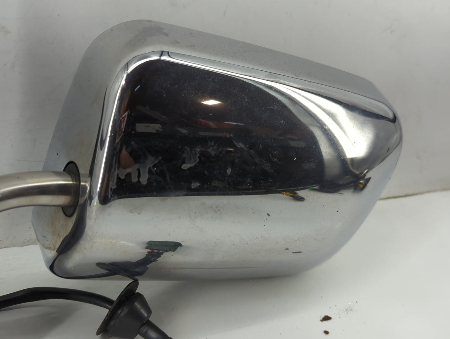 1994-1997 Dodge Ram 1500 Driver Side View Mirror - Left Door Mirror OEM Used - Oemusedautoparts1.com