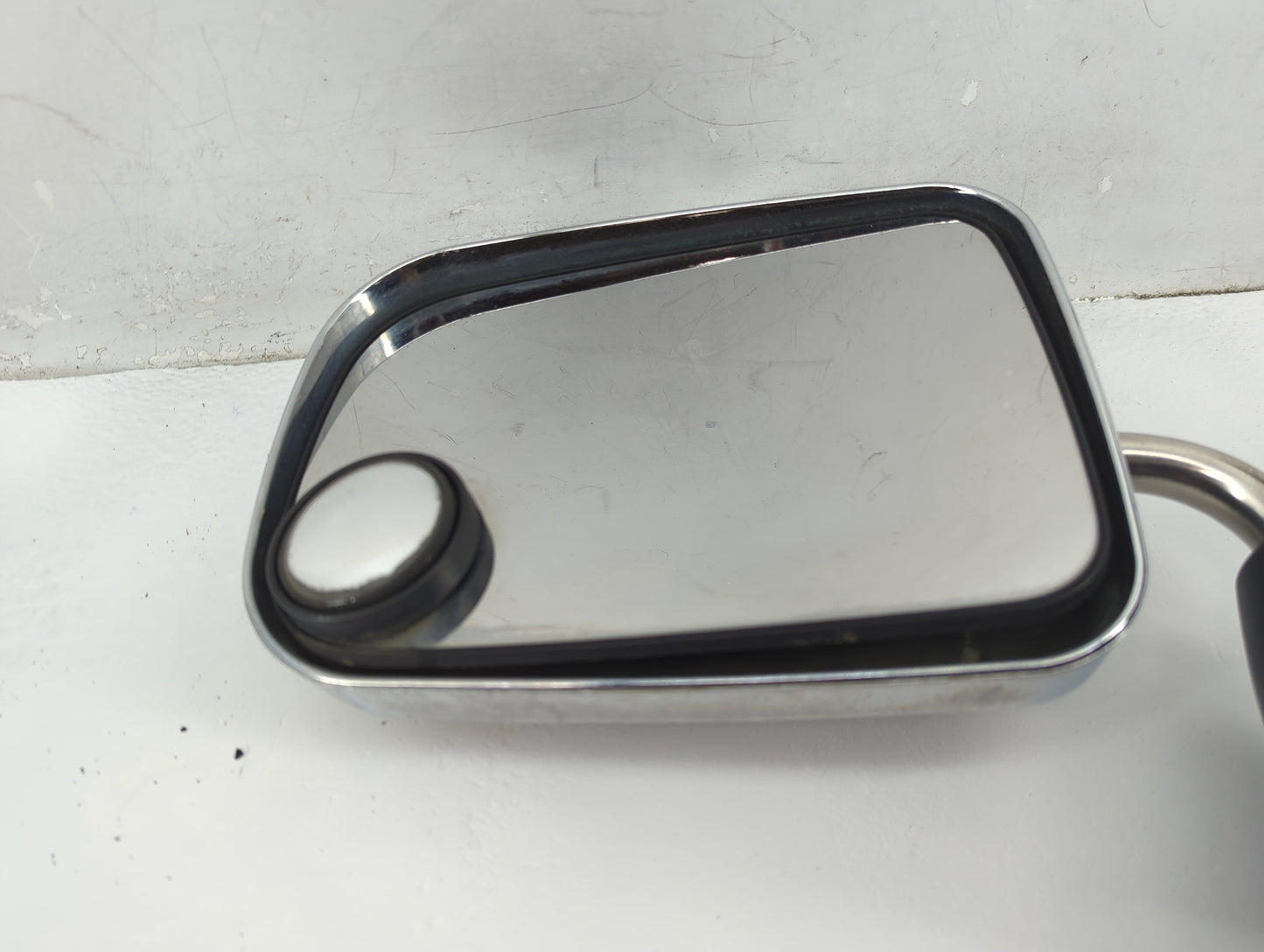 1994-1997 Dodge Ram 1500 Driver Side View Mirror - Left Door Mirror OEM Used - Oemusedautoparts1.com