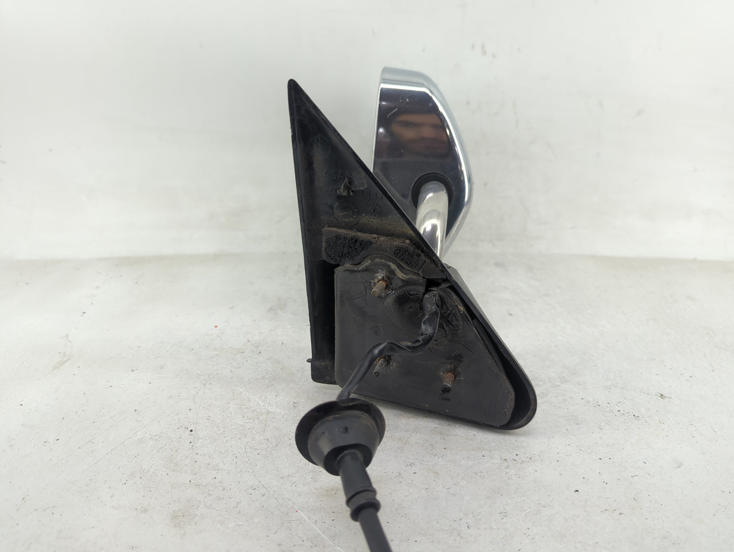 1994-1997 Dodge Ram 1500 Driver Side View Mirror - Left Door Mirror OEM Used - Oemusedautoparts1.com