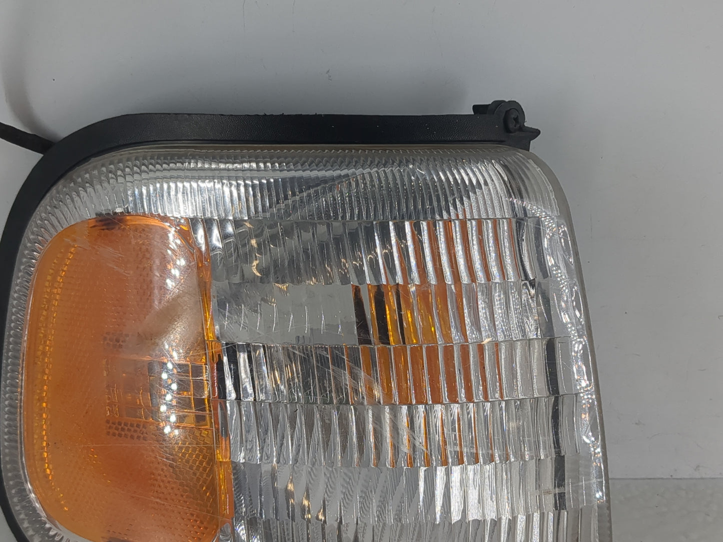 Dodge Ram 2500 Van Driver Left Oem Head Light Headlight Lamp - Oemusedautoparts1.com