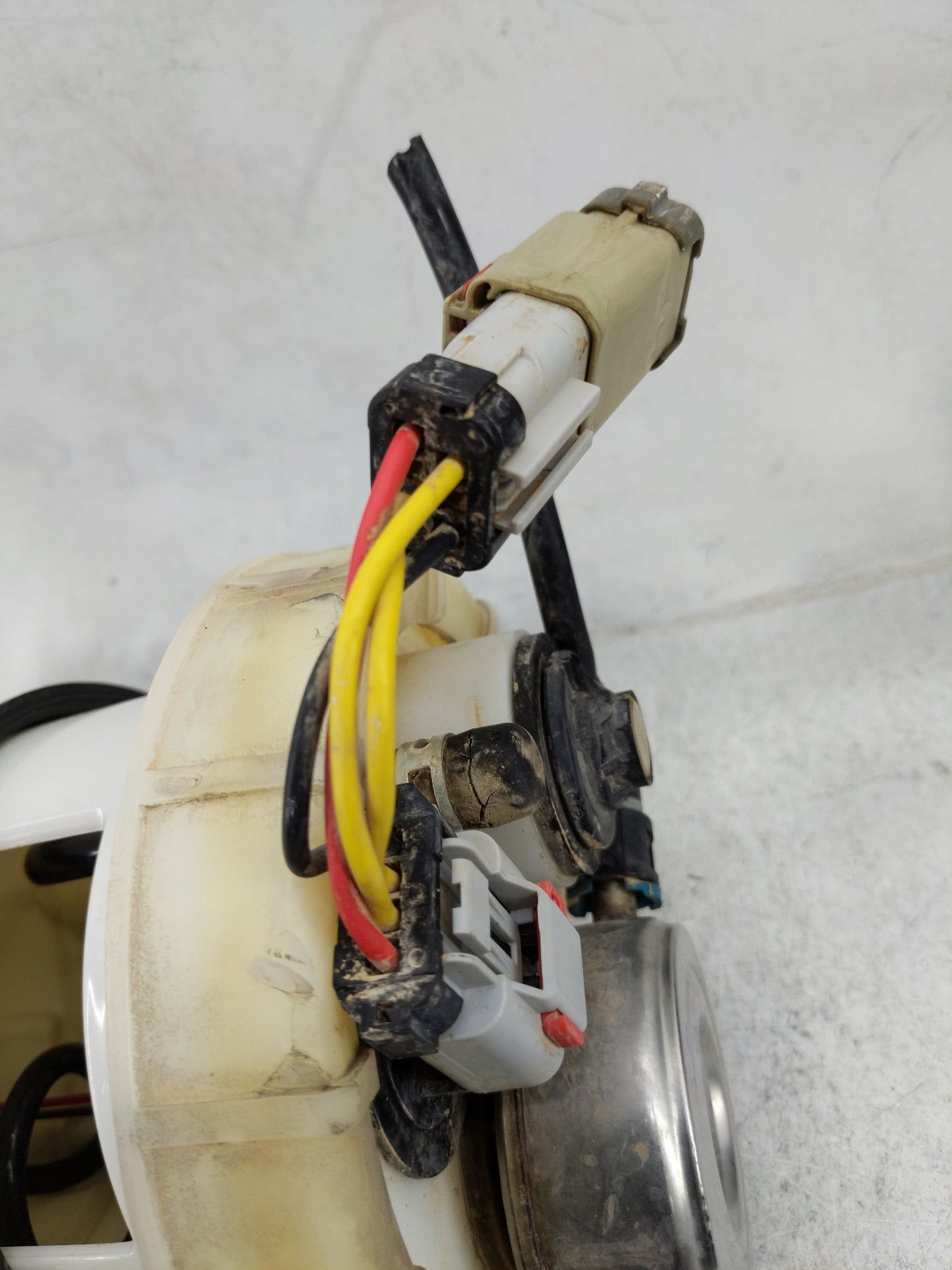 Dodge Ram 1500 Electrical Gas Fuel Pump Assembly 1479839 - Oemusedautoparts1.com
