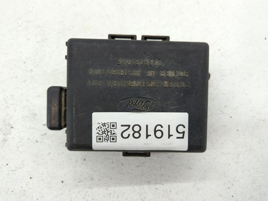1997 Ford Crown Victoria Fusebox Fuse Box Panel Relay Module P/N:F5AB-14A075-A Fits OEM Used Auto Parts - Oemusedautoparts1.