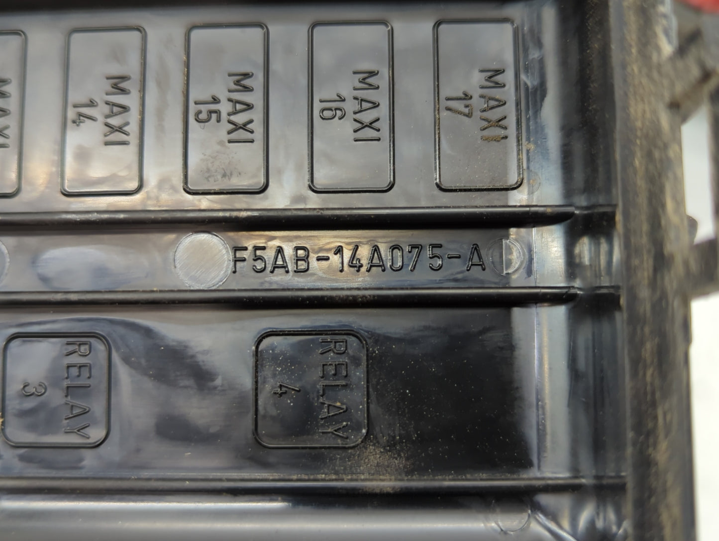 1997 Ford Crown Victoria Fusebox Fuse Box Panel Relay Module P/N:F5AB-14A075-A Fits OEM Used Auto Parts - Oemusedautoparts1.