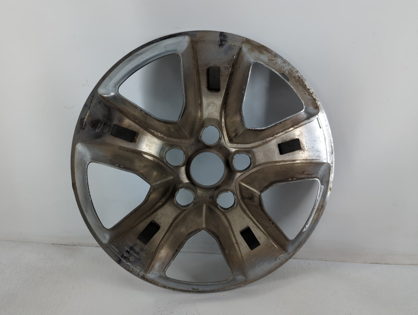 1997 Ford Crown Victoria Hubcap Wheel Cover - Oemusedautoparts1.com