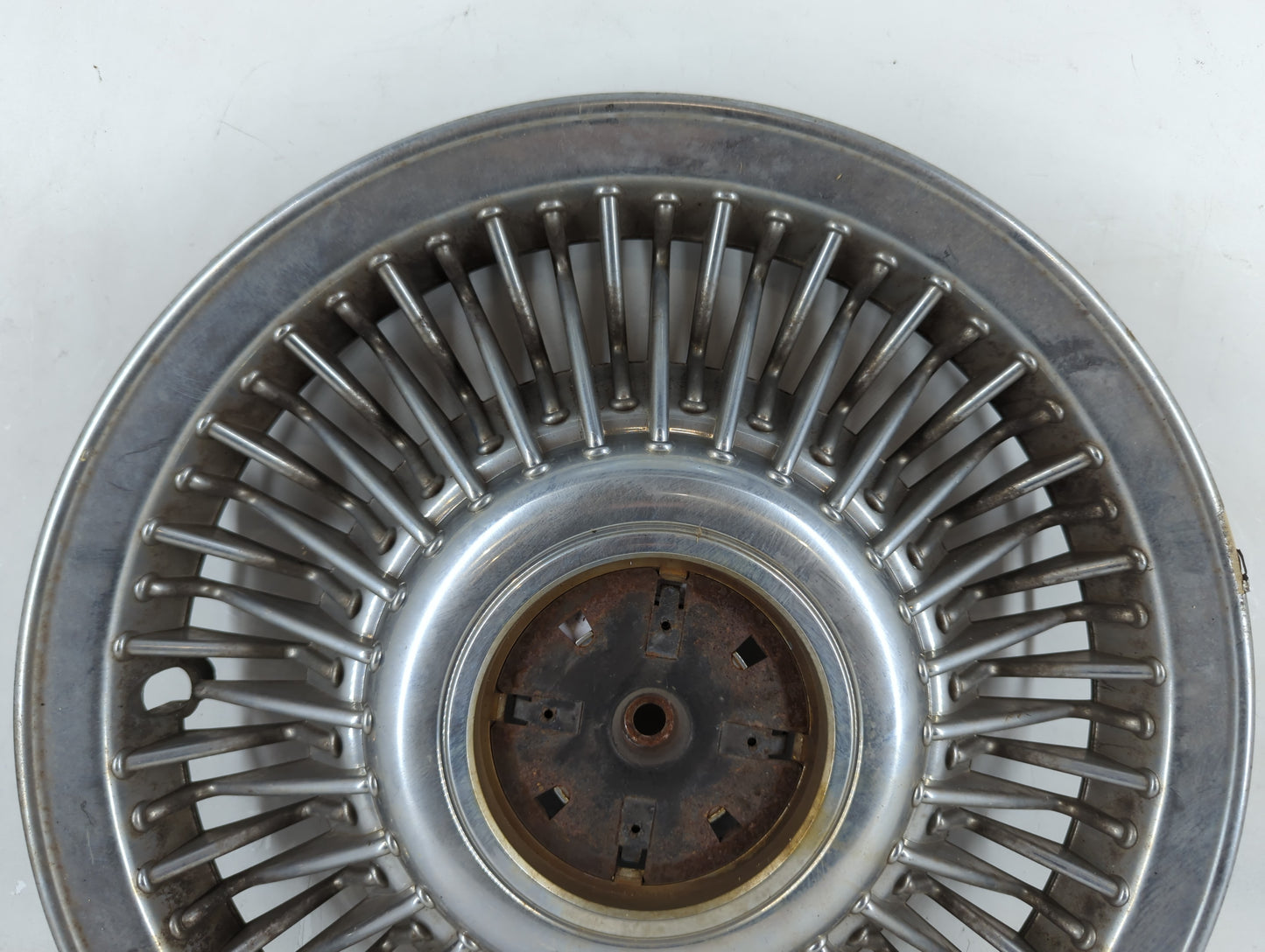 1997-1997 Ford Crown Victoria Driver Front Wheel Hub Oem 848622 - Oemusedautoparts1.com