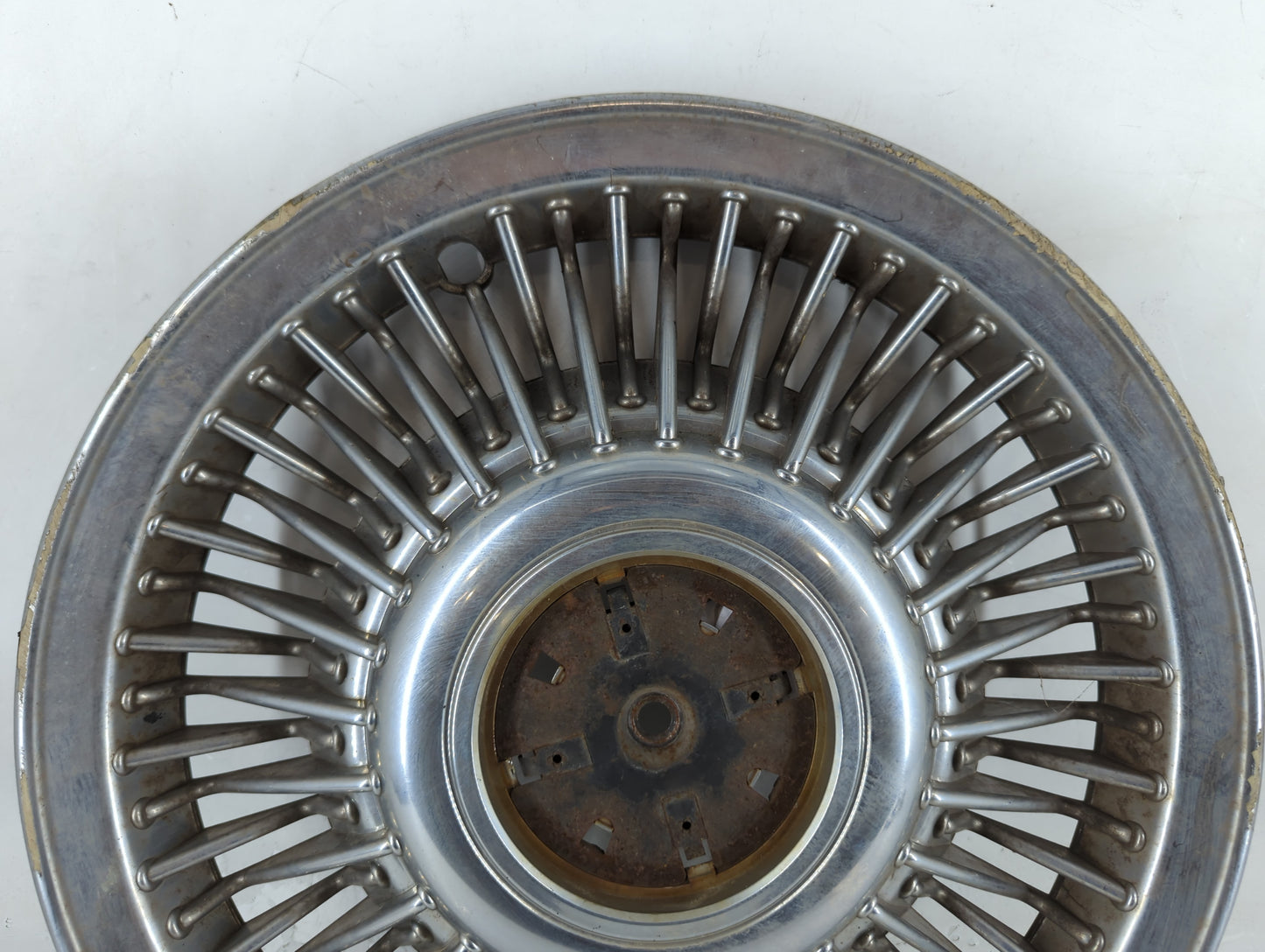1997-1997 Ford Crown Victoria Driver Front Wheel Hub Oem 848623 - Oemusedautoparts1.com