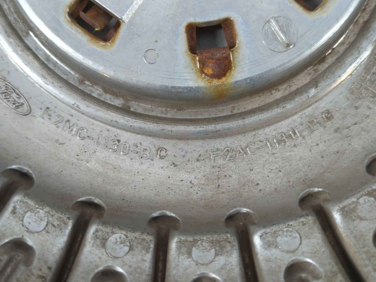 1997-1997 Ford Crown Victoria Driver Front Wheel Hub Oem 848624 - Oemusedautoparts1.com