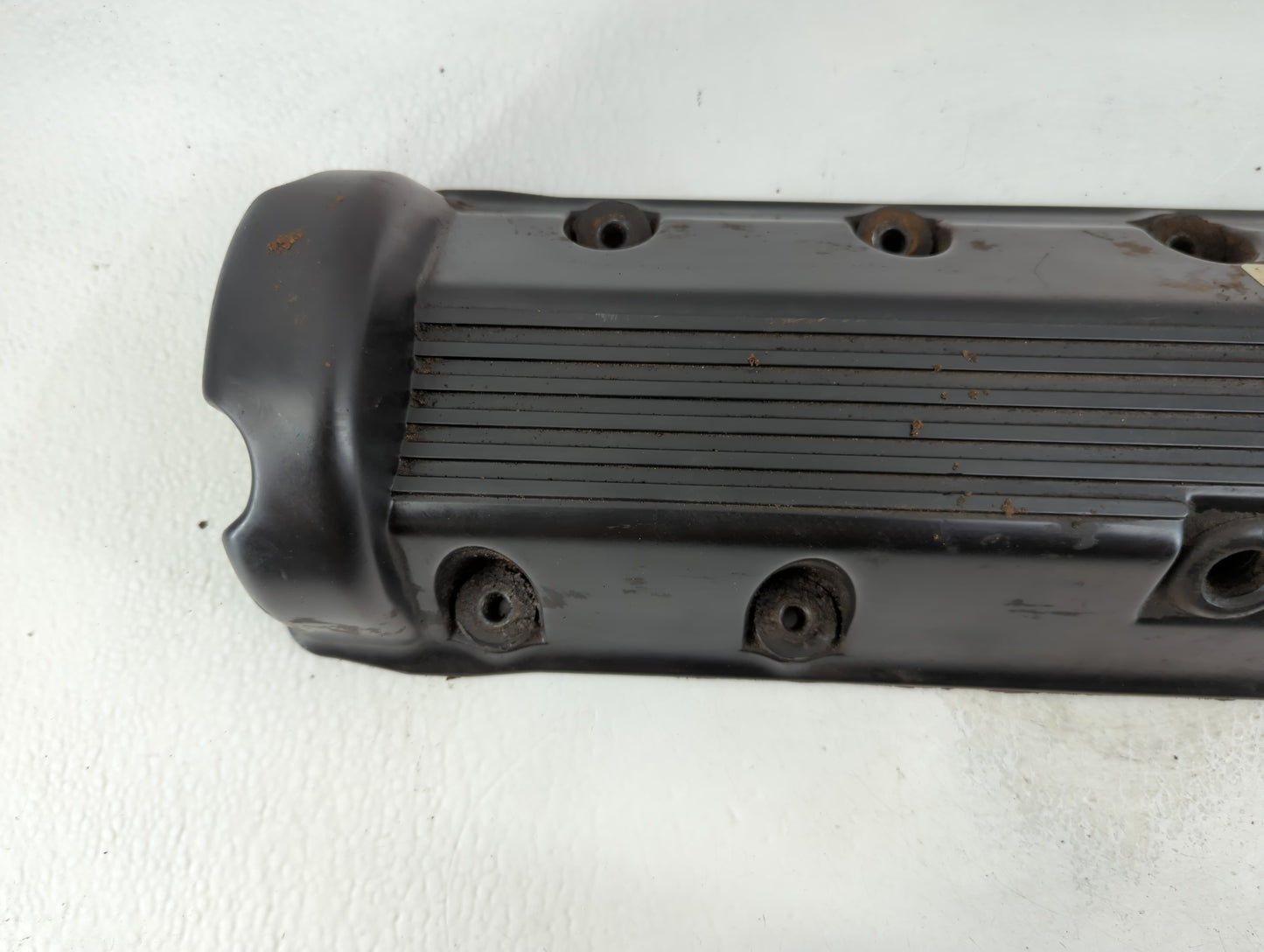 1997 Ford Crown Victoria Driver Left Cylinder Head Valve Cover Fits OEM Used Auto Parts - Oemusedautoparts1.com