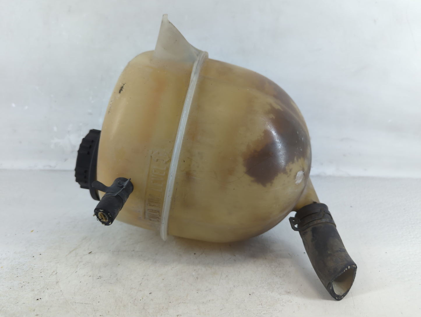 2002-2007 Ford E-150 Radiator Coolant Overflow Expansion Tank Bottle - Oemusedautoparts1.com