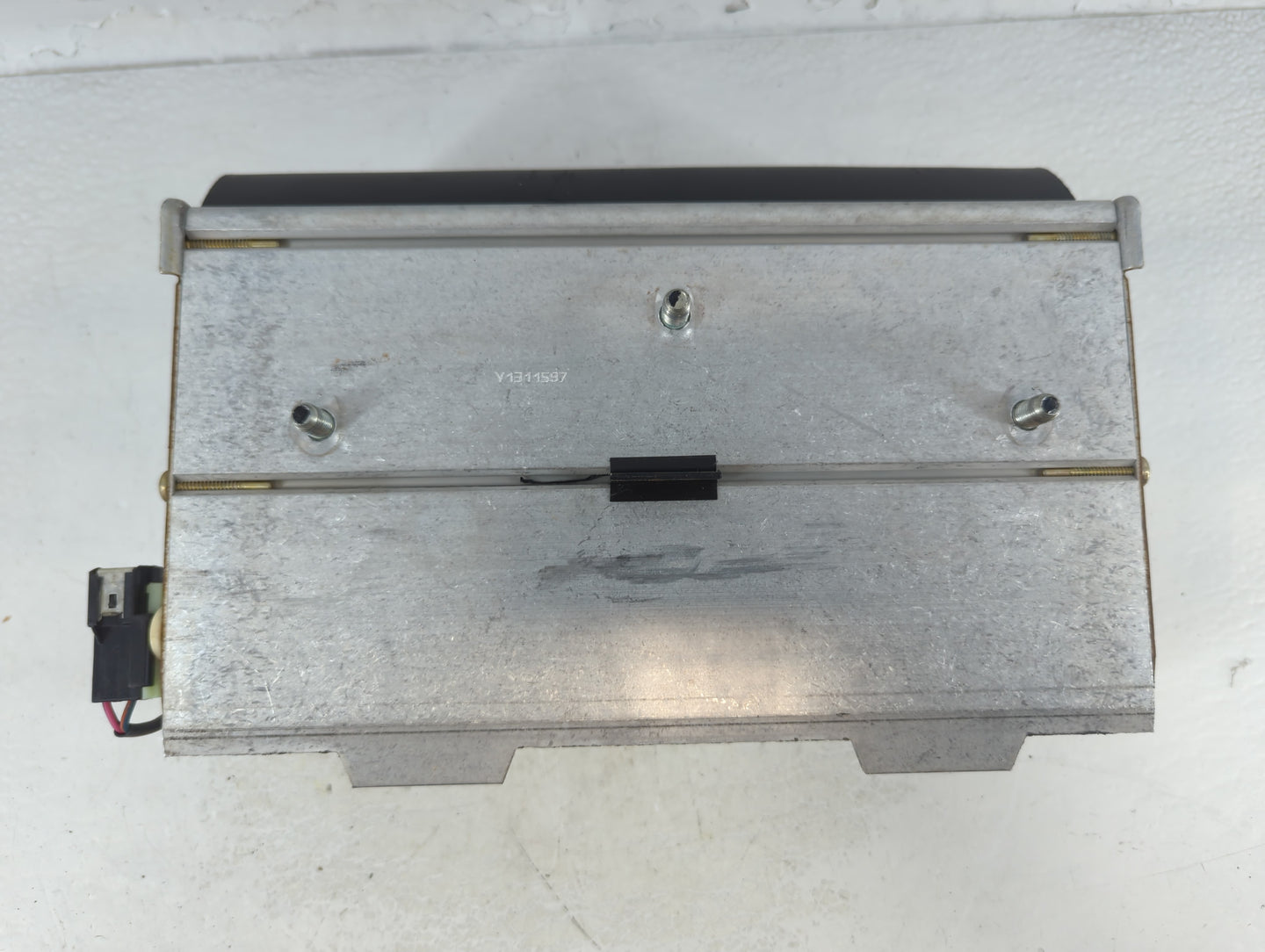 1997-1998 Ford E-150 Air Bag Passenger Right Dashboard OEM P/N:F7UB 5044A74 AF Fits Fits 1997 1998 OEM Used Auto Parts - Oem