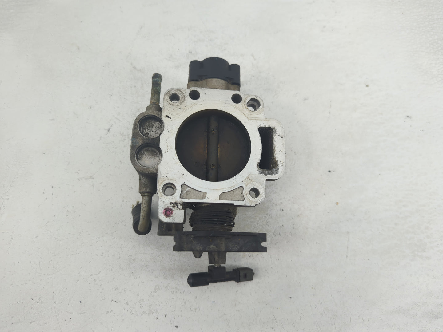 1997 Ford Escort Throttle Body P/N:F5RF 9R989 Fits OEM Used Auto Parts - Oemusedautoparts1.com