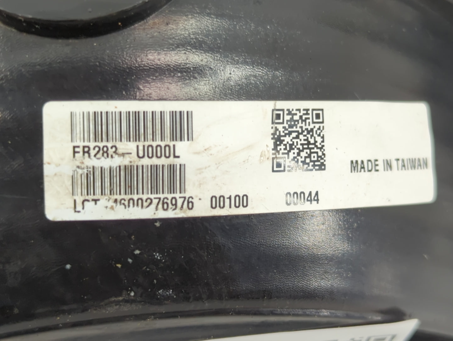 1997-2002 Ford Expedition Tail Light Assembly Driver Left OEM P/N:FR283-U000L Fits Fits 1997 1998 1999 2000 2001 2002 OEM Us