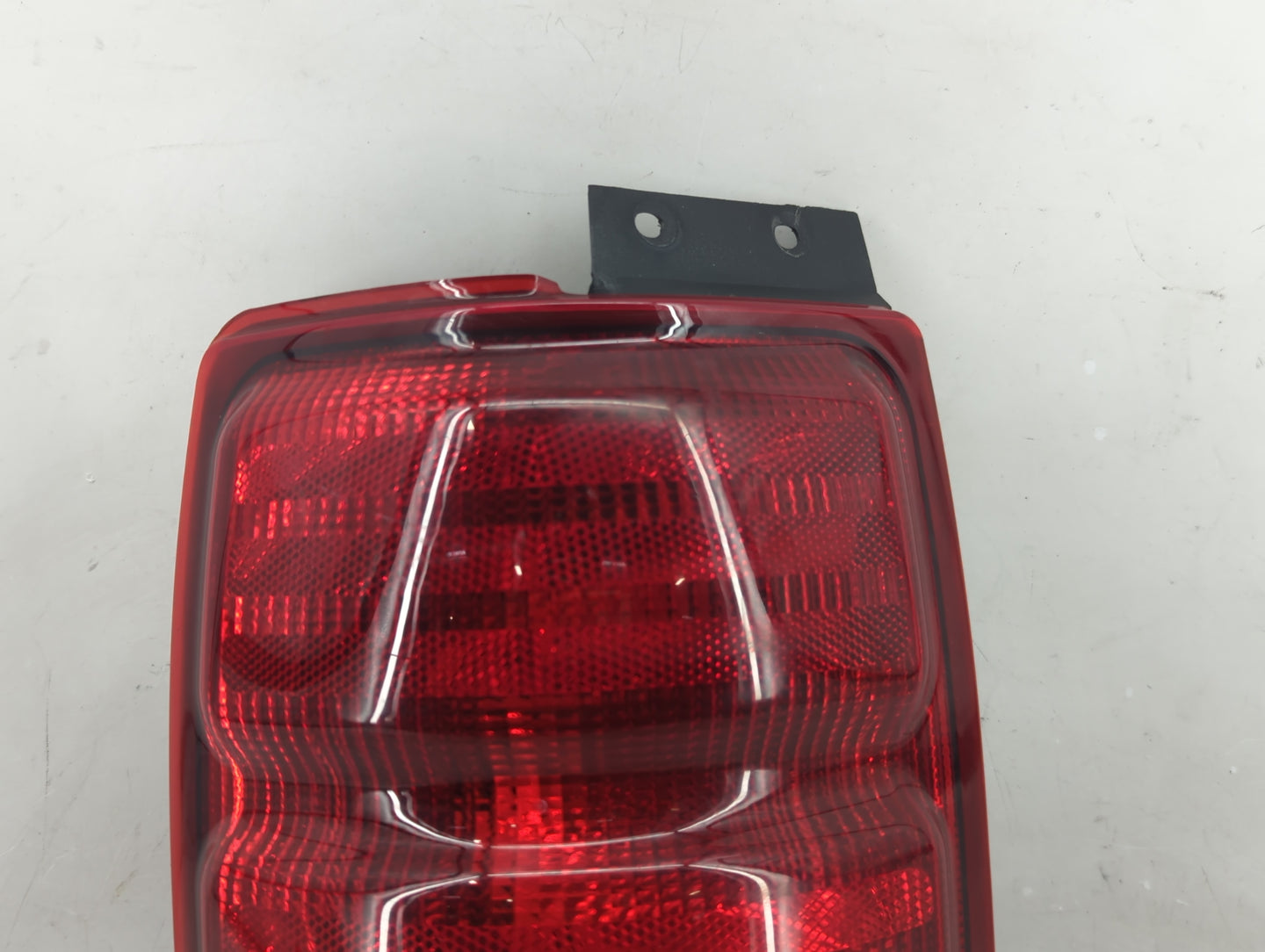 1997 Ford Expedition Tail Light Assembly Driver Left OEM P/N:44ZH-1093B Fits OEM Used Auto Parts - Oemusedautoparts1.com